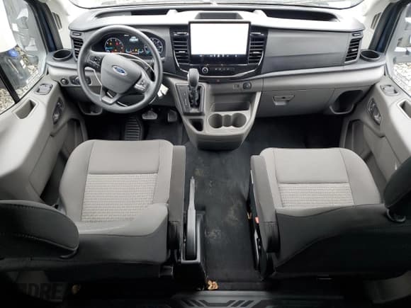 ✅ 2023 Ford Transit Passenger XL • VIN: 1FBVU4XG8PKB11791 • Лот: 44168115. Опубликован ранее на Copart с пробегом 2 482 миль. Бесплатный доступ к архиву аукционных продаж из США и подробный отчёт об истории автомобиля на DreamBid. Изображение 8.