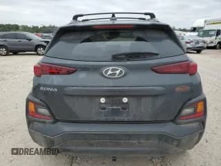 ✅ 2021 Hyundai Kona SEL Plus • VIN: KM8K62AA4MU749419 • Лот: 43552454. Опубликован ранее на Copart с пробегом 48 411 миль. Бесплатный доступ к архиву аукционных продаж из США и подробный отчёт об истории автомобиля на DreamBid. Изображение 6.