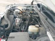 ✅ 2000 Chevrolet Silverado 1500 LS • VIN: 1GCEK14T4YZ263223 • Лот: 42371601. Опубликован ранее на IAAI с пробегом 271 379 миль. Бесплатный доступ к архиву аукционных продаж из США и подробный отчёт об истории автомобиля на DreamBid. Изображение 20.