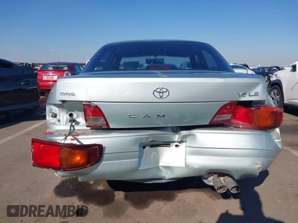 ✅ 1996 Toyota Camry LE • VIN: 4T1BF12K6TU124620 • Lot: 43780537. Listed on IAAI with 115,517 mi. Free auction sales archive from the USA and detailed vehicle history report at DreamBid. Image 16.