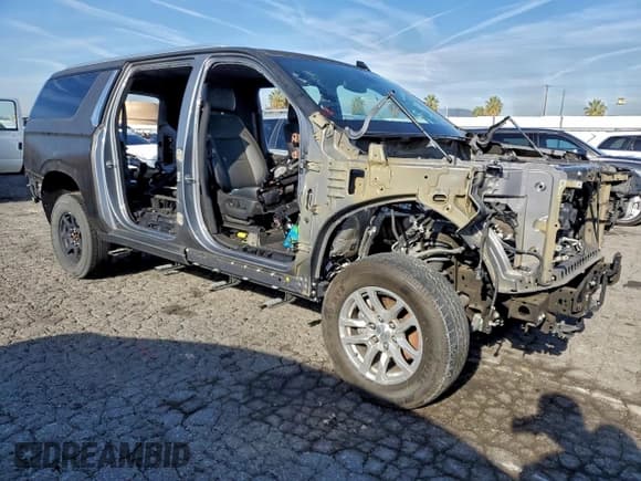 ✅ 2021 Chevrolet Suburban LS • VIN: 1GNSCBKD8MR382010 • Lot: 93961765. Listed on Copart with Not provided. Free auction sales archive from the USA and detailed vehicle history report at DreamBid. Image 4.