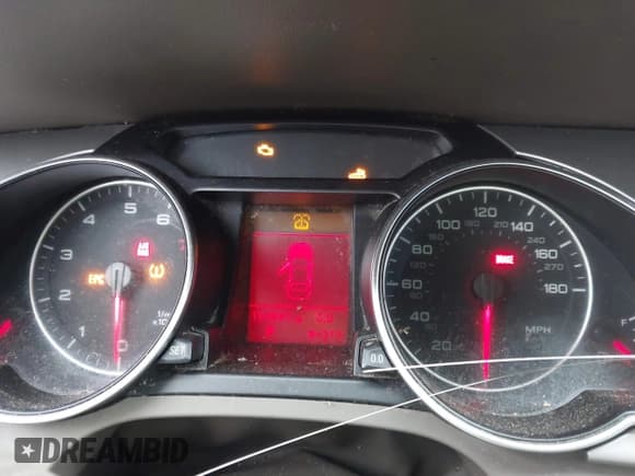 ✅ 2011 Audi A5 Premium • VIN: WAUCFAFH7BN005875 • Lot: 41564412. Listed on IAAI with 154,841 mi. Free auction sales archive from the USA and detailed vehicle history report at DreamBid. Image 7.