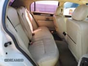 ✅ 2006 Lincoln Town Car Signature • VIN: 1LNHM81W86Y647017 • Лот: 85908655. Опубликован ранее на Copart с пробегом 216 405 миль. Бесплатный доступ к архиву аукционных продаж из США и подробный отчёт об истории автомобиля на DreamBid. Изображение 10.