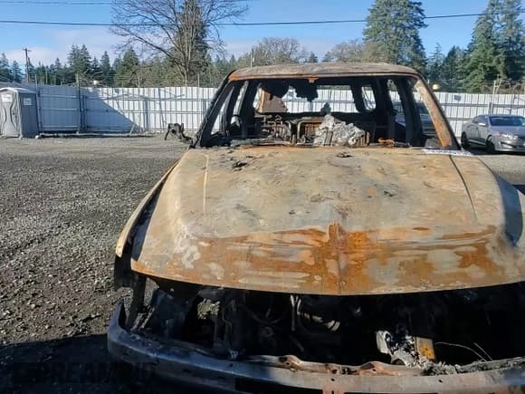 ✅ 2002 Chevrolet Silverado 2500HD LT • VIN: 1GCHK23152F153955 • Лот: 93666755. Опубликован ранее на Copart с пробегом Не указан. Бесплатный доступ к архиву аукционных продаж из США и подробный отчёт об истории автомобиля на DreamBid. Изображение 13.