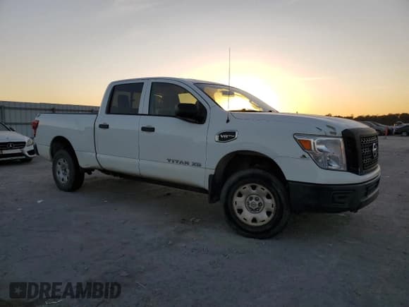 ✅ 2018 Nissan Titan S • VIN: 1N6AA1F38JN523339 • Lot: 93541495. Wystawiony na Copart z przebiegiem Nie podano. Bezpłatny archiwum sprzedaży aukcyjnych z USA i szczegółowy raport historii pojazdu na DreamBid. Zdjęcie 4.
