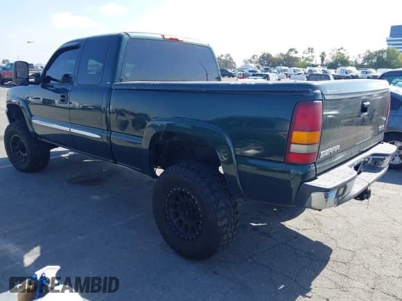 ✅ 2005 GMC Sierra 1500 SLE • VIN: 1GTEK19B55E214552 • Lot: 43475923. Listed on IAAI with 188,902 mi. Free auction sales archive from the USA and detailed vehicle history report at DreamBid. Image 3.