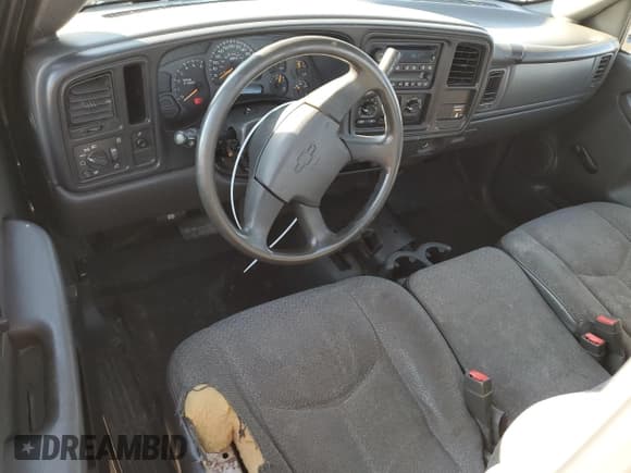 ✅ 2004 Chevrolet Silverado 1500 Work Truck • VIN: 1GCEK14X94Z288700 • Lot: 75060964. Listed on Copart with 74,993 mi. Free auction sales archive from the USA and detailed vehicle history report at DreamBid. Image 8.