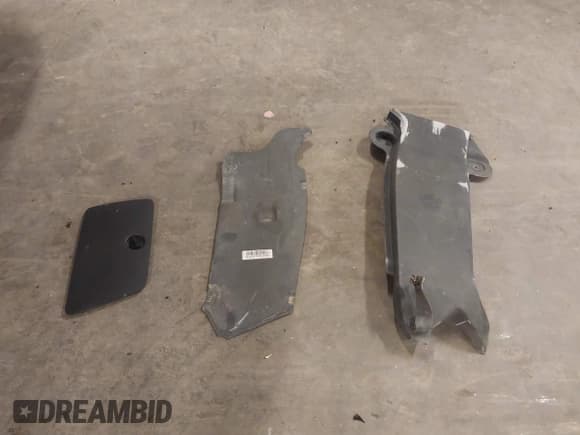 ✅ 2017 Ford Explorer XLT • VIN: 1FM5K8D80HGA67842 • Лот: 43431551. Опубликован ранее на IAAI с пробегом 111 053 миль. Бесплатный доступ к архиву аукционных продаж из США и подробный отчёт об истории автомобиля на DreamBid. Изображение 12.