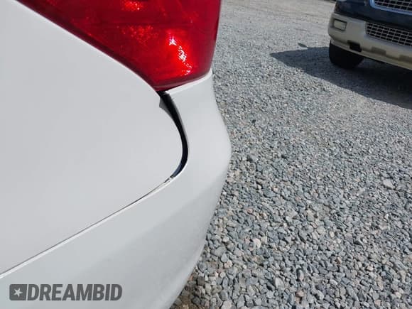 ✅ 2008 Lexus LS 460 • VIN: JTHBL46F185056710 • Lot: 42521396. Listed on IAAI with 186,974 mi. Free auction sales archive from the USA and detailed vehicle history report at DreamBid. Image 6.