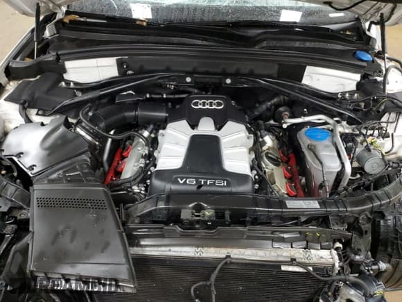 ✅ 2015 Audi Q5 Premium Plus • VIN: WA1DGAFP3FA116524 • Lot: 92847625. Wystawiony na Copart z przebiegiem 70 242 mil. Bezpłatny archiwum sprzedaży aukcyjnych z USA i szczegółowy raport historii pojazdu na DreamBid. Zdjęcie 12.