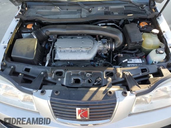 ✅ 2007 Saturn VUE V6 • VIN: 5GZCZ53467S851389 • Lot: 43162715. Wystawiony na Copart z przebiegiem 124 051 mil. Bezpłatny archiwum sprzedaży aukcyjnych z USA i szczegółowy raport historii pojazdu na DreamBid. Zdjęcie 14.