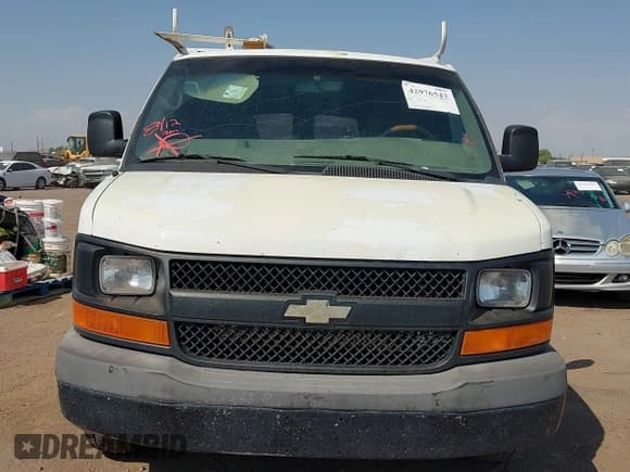 ✅ 2010 Chevrolet Express Cargo • VIN: 1GCUGADXXA1115078 • Lot: 42976543. Listed on IAAI with 283,268 mi. Free auction sales archive from the USA and detailed vehicle history report at DreamBid. Image 6.