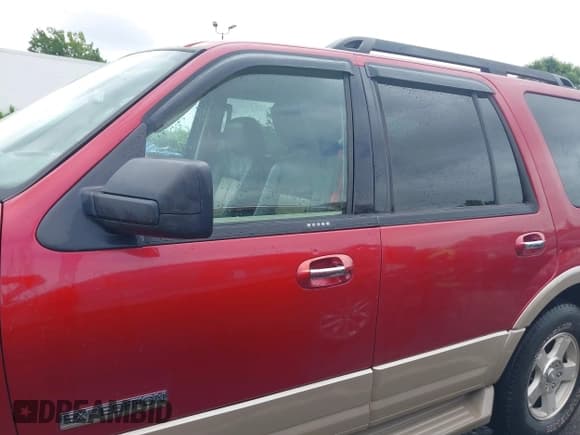 ✅ 2007 Ford Expedition Eddie Bauer • VIN: 1FMFU17577LA72906 • Lot: 42134402. Listed on IAAI with 341,083 mi. Free auction sales archive from the USA and detailed vehicle history report at DreamBid. Image 14.