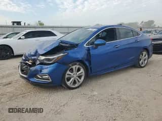 ✅ 2018 Chevrolet Cruze Premier • VIN: 1G1BF5SM9J7163347 • Лот: 84779635. Размещён на Copart с пробегом 69 730 миль миль. Получите бесплатный доступ к архиву аукционных продаж из США и посмотрите подробный отчёт об истории автомобиля на DreamBid. Изображение 1.