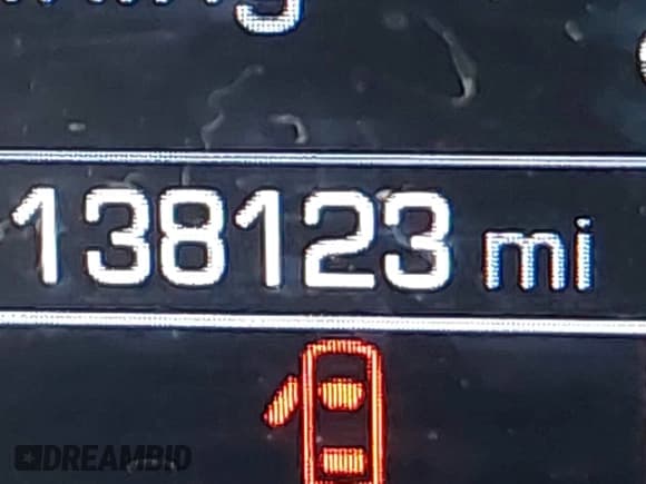 ✅ 2015 Chevrolet Impala LT • VIN: 2G1115SL2F9249672 • Lot: 43005096. Wystawiony na IAAI z przebiegiem 138 123 mil. Bezpłatny archiwum sprzedaży aukcyjnych z USA i szczegółowy raport historii pojazdu na DreamBid. Zdjęcie 15.