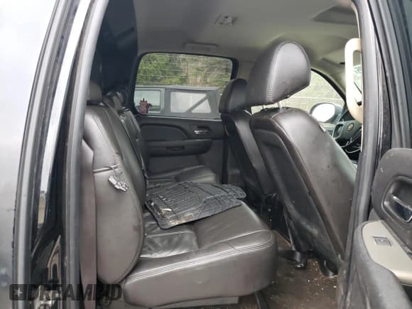 ✅ 2010 Chevrolet Avalanche LS • VIN: 3GNVKEE07AG168082 • Lot: 52807795. Wystawiony na Copart z przebiegiem 243 077 mil. Bezpłatny archiwum sprzedaży aukcyjnych z USA i szczegółowy raport historii pojazdu na DreamBid. Zdjęcie 10.