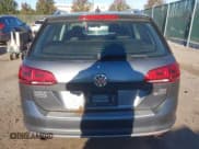 ✅ 2017 Volkswagen Golf S • VIN: 3VWH17AU7HM504898 • Lot: 43429630. Listed on IAAI with 170,438 mi. Free auction sales archive from the USA and detailed vehicle history report at DreamBid. Image 16.