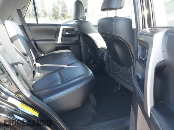 ✅ 2015 Toyota 4Runner Limited • VIN: JTEBU5JR5F5221849 • Lot: 43419177. Wystawiony na IAAI z przebiegiem 107 840 mil. Bezpłatny archiwum sprzedaży aukcyjnych z USA i szczegółowy raport historii pojazdu na DreamBid. Zdjęcie 8.