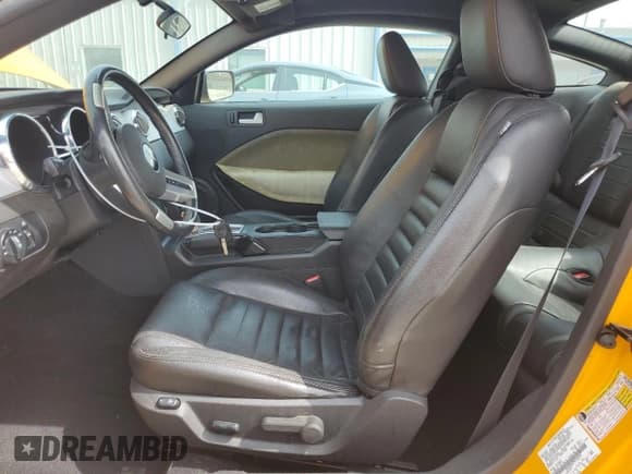 ✅ 2009 Ford Mustang GT • VIN: 1ZVHT82H795124324 • Lot: 56736615. Listed on Copart with 79,985 mi. Free auction sales archive from the USA and detailed vehicle history report at DreamBid. Image 7.