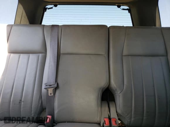 ✅ 2005 Jeep Liberty Limited • VIN: 1J4GK58K55W501086 • Лот: 81554955. Опубликован ранее на Copart с пробегом 86 319 миль. Бесплатный доступ к архиву аукционных продаж из США и подробный отчёт об истории автомобиля на DreamBid. Изображение 10.