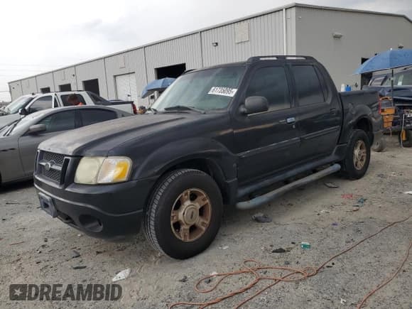 ✅ 2004 Ford Explorer Sport Trac XLS • VIN: 1FMZU77K64UC20720 • Lot: 61735095. Wystawiony na Copart z przebiegiem 213 549 mil. Bezpłatny archiwum sprzedaży aukcyjnych z USA i szczegółowy raport historii pojazdu na DreamBid. Zdjęcie 1.