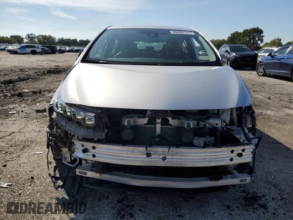 ✅ 2020 Toyota Prius Limited • VIN: JTDKARFP5L3139297 • Lot: 80696125. Wystawiony na Copart z przebiegiem 58 216 mil. Bezpłatny archiwum sprzedaży aukcyjnych z USA i szczegółowy raport historii pojazdu na DreamBid. Zdjęcie 5.