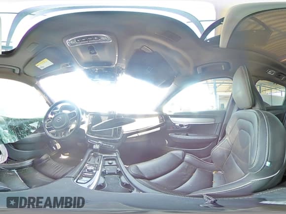 ✅ 2019 Volvo V90 R-Design • VIN: YV1102GM3K1101064 • Лот: 60352405. Опубликован ранее на Copart с пробегом Не указан. Бесплатный доступ к архиву аукционных продаж из США и подробный отчёт об истории автомобиля на DreamBid. Изображение 14.