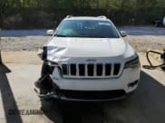 ✅ 2019 Jeep Cherokee Limited • VIN: 1C4PJLDBXKD266470 • Lot: 81928805. Wystawiony na Copart z przebiegiem 109 933 mil. Bezpłatny archiwum sprzedaży aukcyjnych z USA i szczegółowy raport historii pojazdu na DreamBid. Zdjęcie 5.