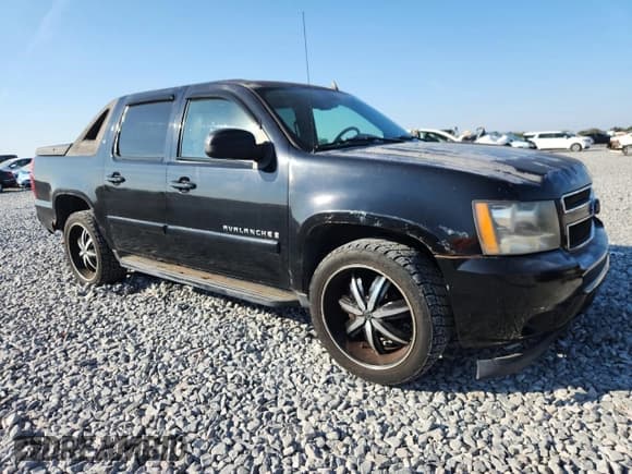 ✅ 2007 Chevrolet Avalanche 2LT • VIN: 3GNFK12317G123014 • Lot: 93551045. Listed on Copart with 206,296 mi. Free auction sales archive from the USA and detailed vehicle history report at DreamBid. Image 4.