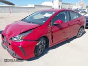 ✅ 2021 Toyota Prius LE • VIN: JTDKAMFU0M3142456 • Lot: 43447432. Wystawiony na IAAI z przebiegiem 32 473 mil. Bezpłatny archiwum sprzedaży aukcyjnych z USA i szczegółowy raport historii pojazdu na DreamBid. Zdjęcie 2.