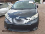 ✅ 2013 Toyota Sienna XLE • VIN: 5TDDK3DC7DS071281 • Лот: 42825079. Опубликован ранее на IAAI с пробегом 235 122 миль. Бесплатный доступ к архиву аукционных продаж из США и подробный отчёт об истории автомобиля на DreamBid. Изображение 6.