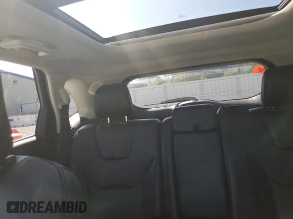 ✅ 2018 Ford Edge Titanium • VIN: 2FMPK4K8XJBC43510 • Lot: 80542115. Wystawiony na Copart z przebiegiem 111 579 mil. Bezpłatny archiwum sprzedaży aukcyjnych z USA i szczegółowy raport historii pojazdu na DreamBid. Zdjęcie 10.