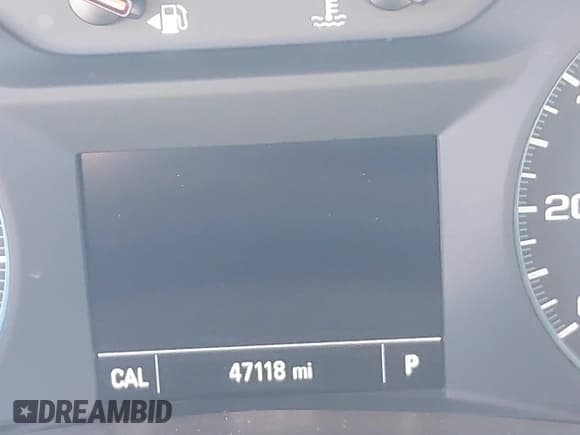 ✅ 2020 Chevrolet Equinox LS • VIN: 3GNAXHEV7LS619850 • Lot: 43511955. Wystawiony na IAAI z przebiegiem 47 118 mil. Bezpłatny archiwum sprzedaży aukcyjnych z USA i szczegółowy raport historii pojazdu na DreamBid. Zdjęcie 16.