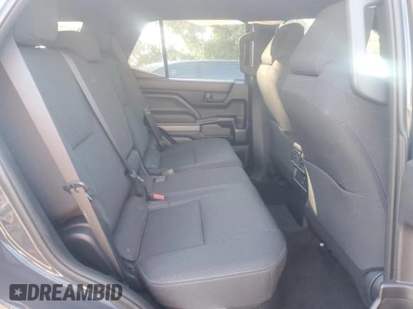 ✅ 2025 Toyota 4Runner SR5 • VIN: JTEVA5BR8S5036077 • Лот: 91445935. Опубликован ранее на Copart с пробегом 4 498 миль. Бесплатный доступ к архиву аукционных продаж из США и подробный отчёт об истории автомобиля на DreamBid. Изображение 11.