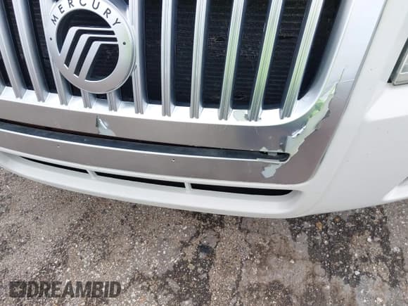 ✅ 2011 Mercury Mariner • VIN: 4M2CN9BG6BKJ01171 • Lot: 42342355. Listed on IAAI with 247,288 mi. Free auction sales archive from the USA and detailed vehicle history report at DreamBid. Image 6.