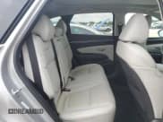 ✅ 2022 Hyundai Tucson Limited • VIN: KM8JECA19NU084281 • Lot: 74149434. Wystawiony na Copart z przebiegiem Nie podano. Bezpłatny archiwum sprzedaży aukcyjnych z USA i szczegółowy raport historii pojazdu na DreamBid. Zdjęcie 11.