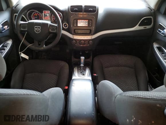 ✅ 2018 Dodge Journey SXT • VIN: 3C4PDCBB2JT170710 • Lot: 82655535. Wystawiony na Copart z przebiegiem 99 745 mil. Bezpłatny archiwum sprzedaży aukcyjnych z USA i szczegółowy raport historii pojazdu na DreamBid. Zdjęcie 8.