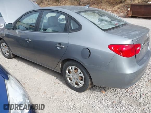 ✅ 2010 Hyundai Elantra GLS • VIN: KMHDU4AD6AU124584 • Лот: 43558552. Опубликован ранее на IAAI с пробегом 133 225 миль. Бесплатный доступ к архиву аукционных продаж из США и подробный отчёт об истории автомобиля на DreamBid. Изображение 3.