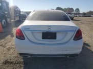 ✅ 2018 Mercedes-Benz C 300 • VIN: 55SWF4JB1JU280884 • Лот: 92093145. Опубликован ранее на Copart с пробегом 72 989 миль. Бесплатный доступ к архиву аукционных продаж из США и подробный отчёт об истории автомобиля на DreamBid. Изображение 6.