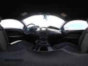 ✅ 2005 Ford Mustang Deluxe • VIN: 1ZVFT80N355125223 • Lot: 43054913. Wystawiony na IAAI z przebiegiem 97 966 mil. Bezpłatny archiwum sprzedaży aukcyjnych z USA i szczegółowy raport historii pojazdu na DreamBid. Zdjęcie 18.