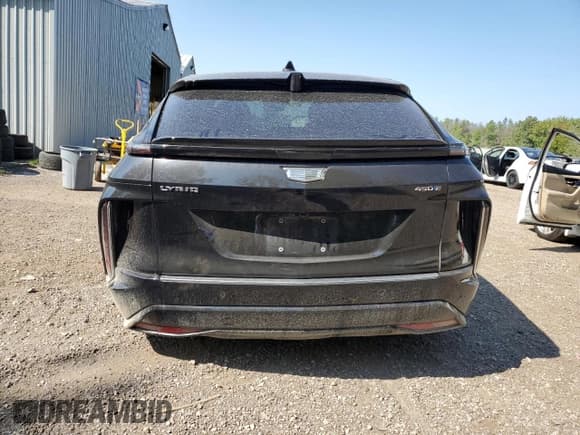 ✅ 2024 Cadillac LYRIQ Tech • VIN: 1GYKPMRKXRZ108113 • Lot: 67376314. Wystawiony na Copart z przebiegiem 13 227 mil. Bezpłatny archiwum sprzedaży aukcyjnych z USA i szczegółowy raport historii pojazdu na DreamBid. Zdjęcie 6.