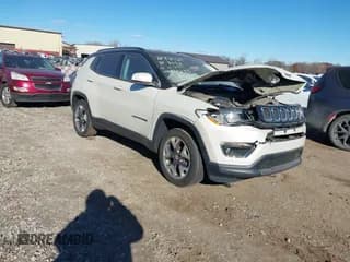 ✅ 2019 Jeep Compass Limited • VIN: 3C4NJDCB2KT734295 • Lot: 43714847. Listed on IAAI with 47,626 mi. Free auction sales archive from the USA and detailed vehicle history report at DreamBid. Image 1.