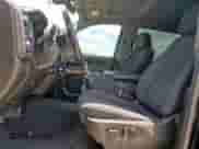 2019 Chevrolet Silverado 1500 RST с VIN 1GCPWDEK9KZ296777, выставлен на аукционе Copart как лот 61966925 с пробегом 77 742 миль миль и Списание • Salvage title. История ставок и продаж доступна на DreamBid. Изображение 7.