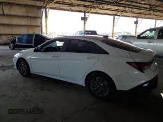 ✅ 2024 Hyundai Elantra SEL • VIN: KMHLM4DG4RU685556 • Lot: 68672445. Listed on Copart with 20,107 mi. Free auction sales archive from the USA and detailed vehicle history report at DreamBid. Image 2.