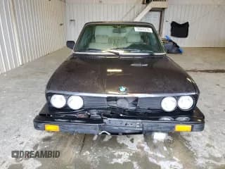 ✅ 1985 BMW 5 Series • VIN: WBADC7408F0652673 • Lot: 72024374. Wystawiony na Copart z przebiegiem 243 956 mil. Bezpłatny archiwum sprzedaży aukcyjnych z USA i szczegółowy raport historii pojazdu na DreamBid. Zdjęcie 5.