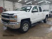 ✅ 2017 Chevrolet Silverado 1500 LT • VIN: 1GCVKREC0HZ337461 • Лот: 42135150. Опубликован ранее на IAAI с пробегом 129 244 миль. Бесплатный доступ к архиву аукционных продаж из США и подробный отчёт об истории автомобиля на DreamBid. Изображение 2.