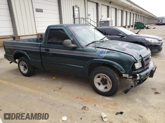 ✅ 1994 Chevrolet S-10 • VIN: 1GCCS14Z9R8130718 • Лот: 48229205. Опубликован ранее на Copart с пробегом 184 793 миль. Бесплатный доступ к архиву аукционных продаж из США и подробный отчёт об истории автомобиля на DreamBid. Изображение 4.