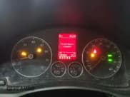 ✅ 2005 Volkswagen Jetta 2.5L • VIN: 3VWDF71K45M604483 • Lot: 81679484. Listed on Copart with 138,926 mi. Free auction sales archive from the USA and detailed vehicle history report at DreamBid. Image 9.