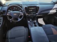 ✅ 2018 Chevrolet Traverse LT Cloth • VIN: 1GNERGKW5JJ191472 • Lot: 82128095. Wystawiony na Copart z przebiegiem 130 797 mil. Bezpłatny archiwum sprzedaży aukcyjnych z USA i szczegółowy raport historii pojazdu na DreamBid. Zdjęcie 8.