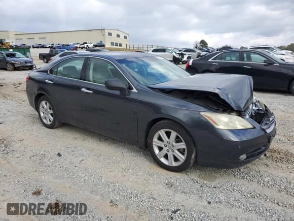 ✅ 2009 Lexus ES 330 • VIN: JTHBJ46G992278672 • Лот: 92014035. Опубликован ранее на Copart с пробегом 126 580 миль. Бесплатный доступ к архиву аукционных продаж из США и подробный отчёт об истории автомобиля на DreamBid. Изображение 4.